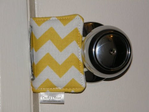 Cushy Closer 100-113 Door Cushion in Yellow and White Chevron