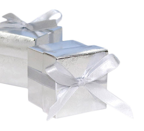30 Mini Silver Cube Favor Boxes; Minimum Assembly Required; Ideal for any occasion: Wedding Favor; Birthday Favor; Holiday Gifts etc.